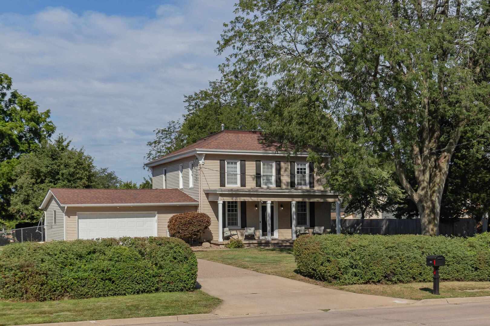 4230 Jersey Ridge Road Davenport, IA 52807 - Photo 13 of 41 Gallery Image 13