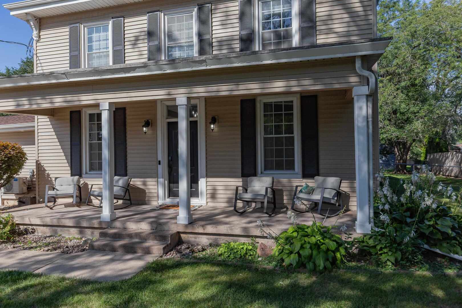 4230 Jersey Ridge Road Davenport, IA 52807 - Photo 3 of 41 Gallery Image 3