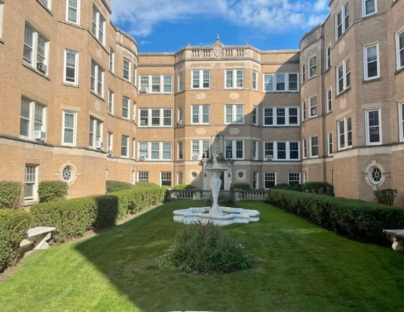$3,395 | 531 Hinman Avenue, Unit A0, Evanston, IL 60202