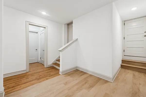 $3,395 | 531 Hinman Avenue, Unit A0, Evanston, IL 60202