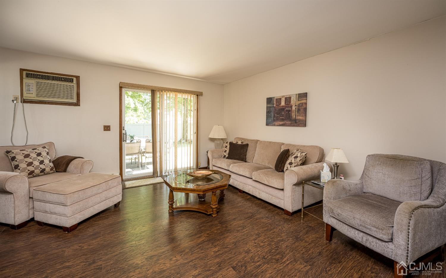 29 Sanders Road Edison, NJ 08817 - Photo 3 of 19