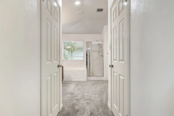 $2,550 | 13220 Darwin Lane, Austin, TX 78729