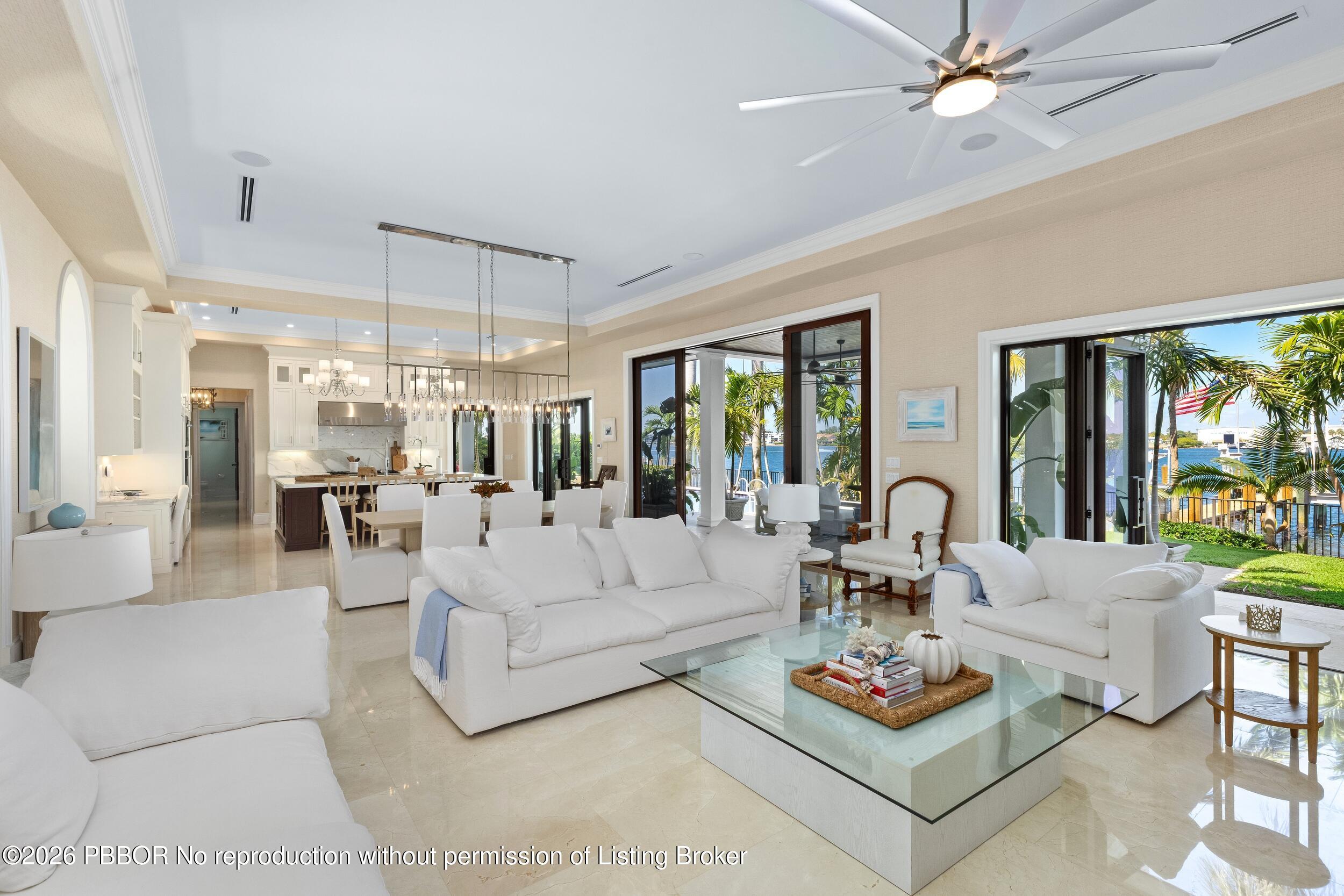 1675 Lands End Road Manalapan, FL 33462 - Photo 15 of 39 Living Room