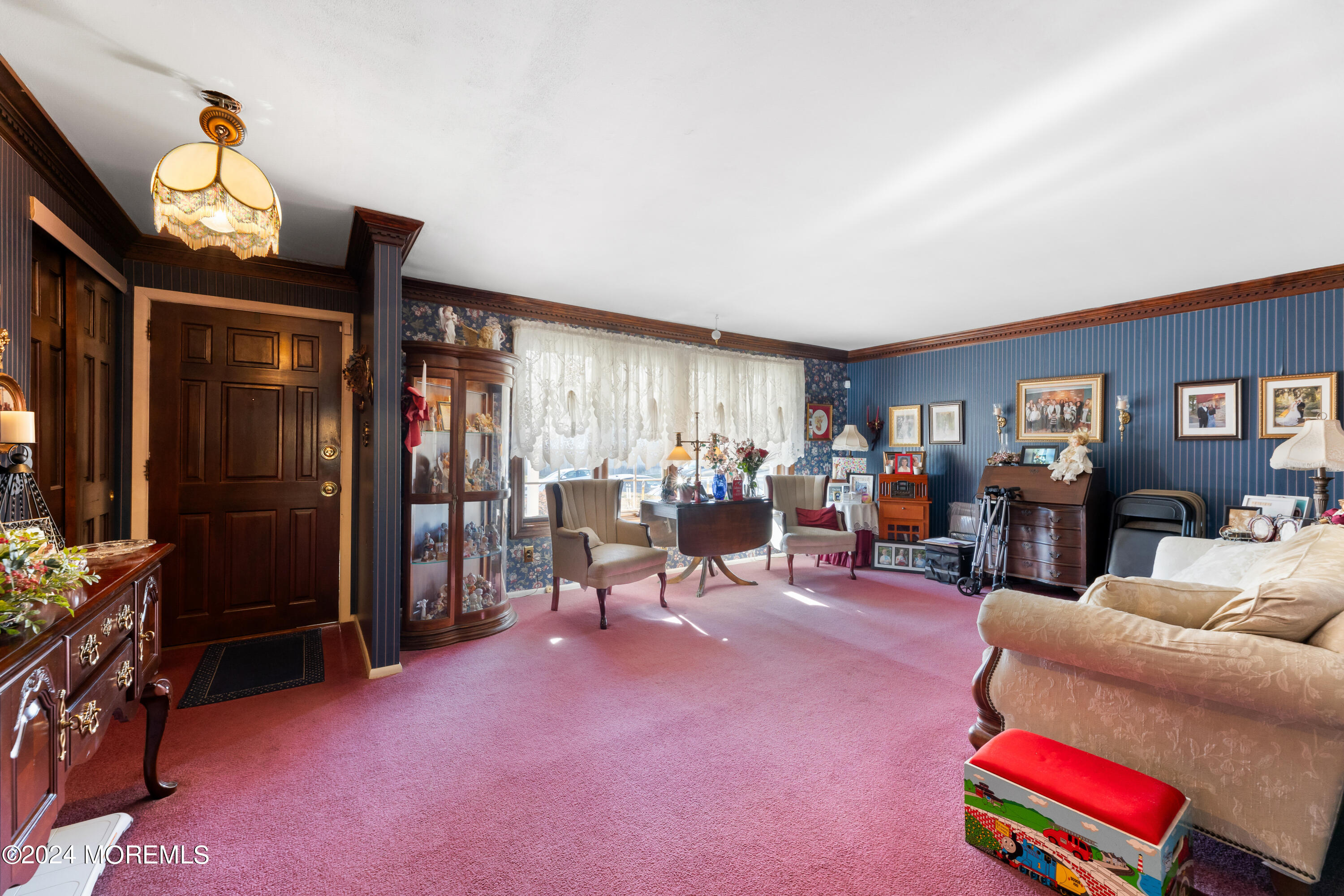 6 Yorkshire Road Hamilton, NJ 08610 - Photo 6 of 40 6YorkshireRd-11