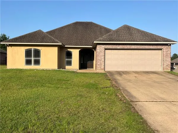 $284,900 | 433 Ocho Rios, Pineville, LA 71360