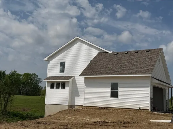 $458,200 | 1407 West 6th Street Terrace, Knob Noster, MO 65336