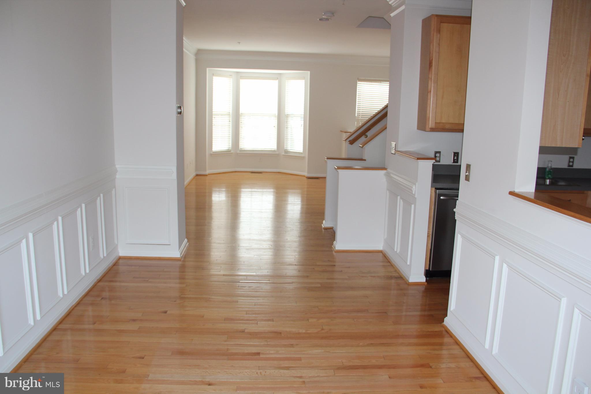 671 Hunting Fields Road Baltimore, MD 21220 - Photo 8 of 30 Dining Room