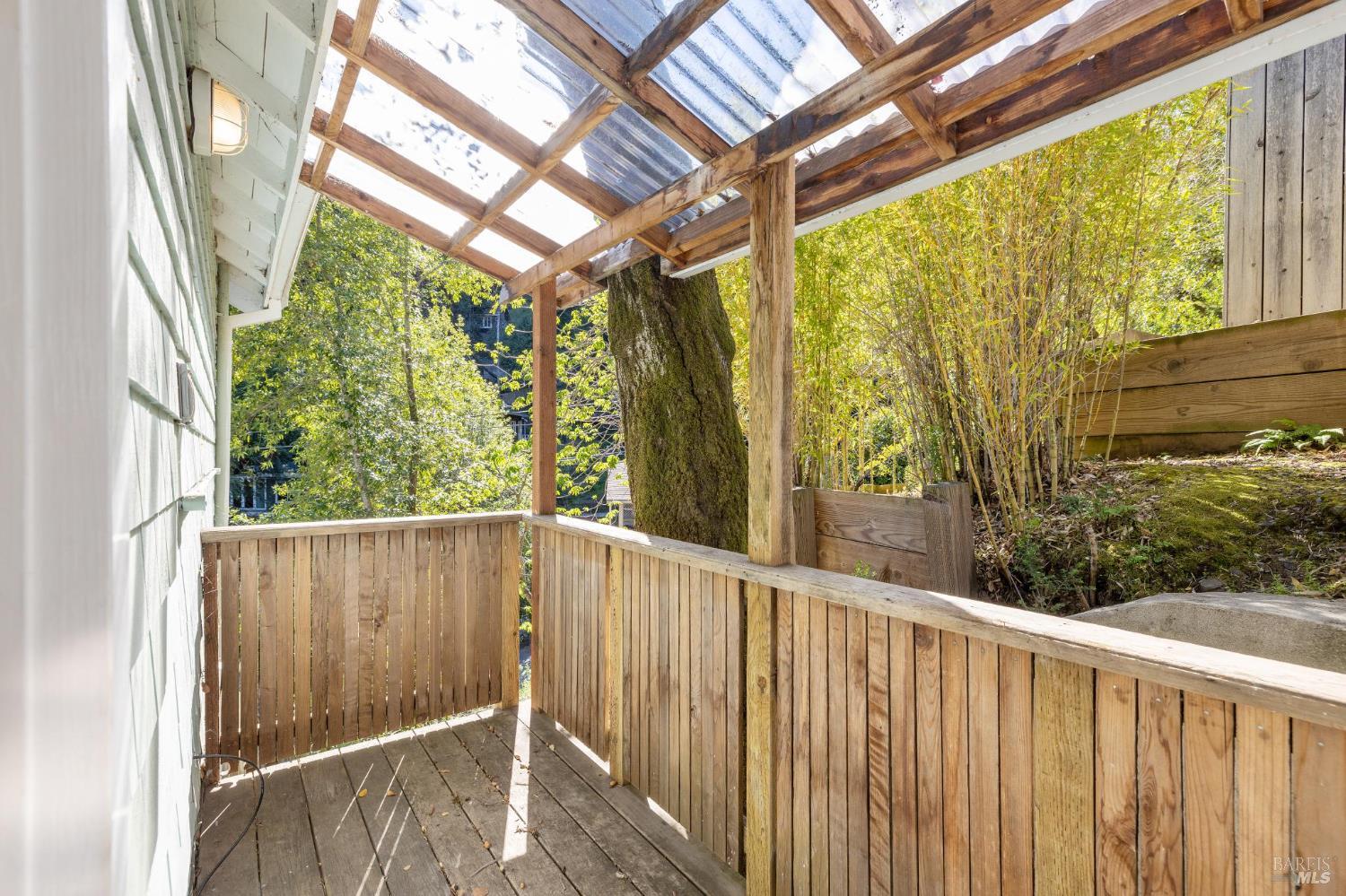40 Canyon Road San Anselmo, CA 94960 - Photo 42 of 56