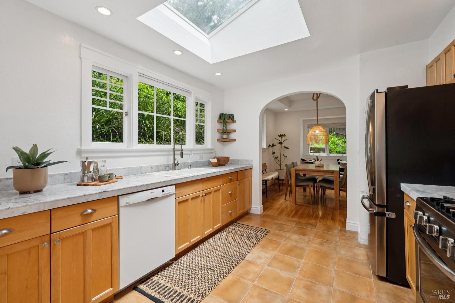40 Canyon Road San Anselmo, CA 94960 - Photo 7 of 56 Marble counters, large Mexican tile, huge skylight and room for a small island or prep station