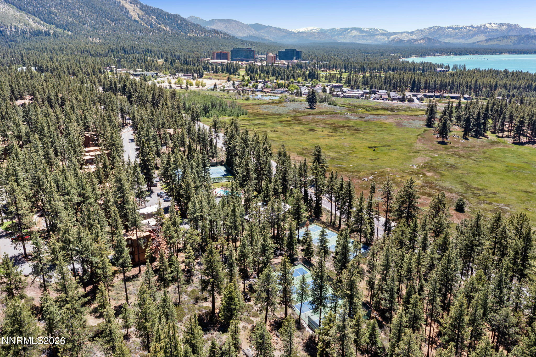 26 Cascade Court Stateline, NV 89449 - Photo 38 of 41 69-web-or-mls-DJI_0954