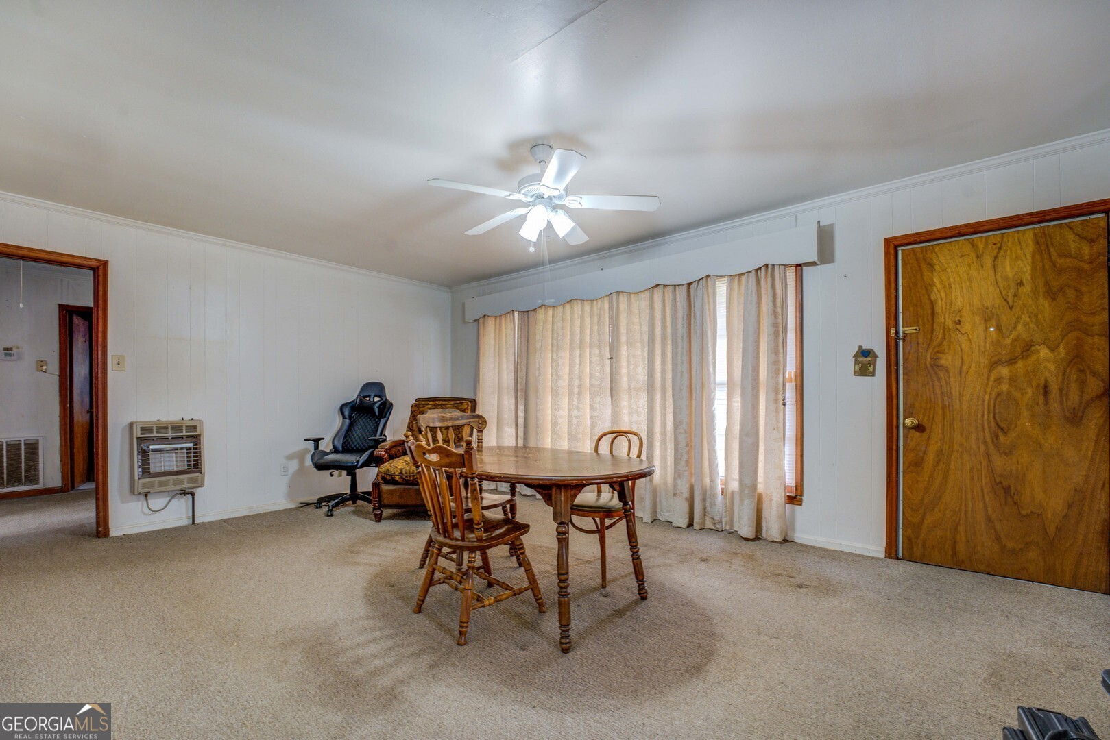 908 Nelson Street Jackson, GA 30233 - Photo 4 of 25 Gallery Image 4