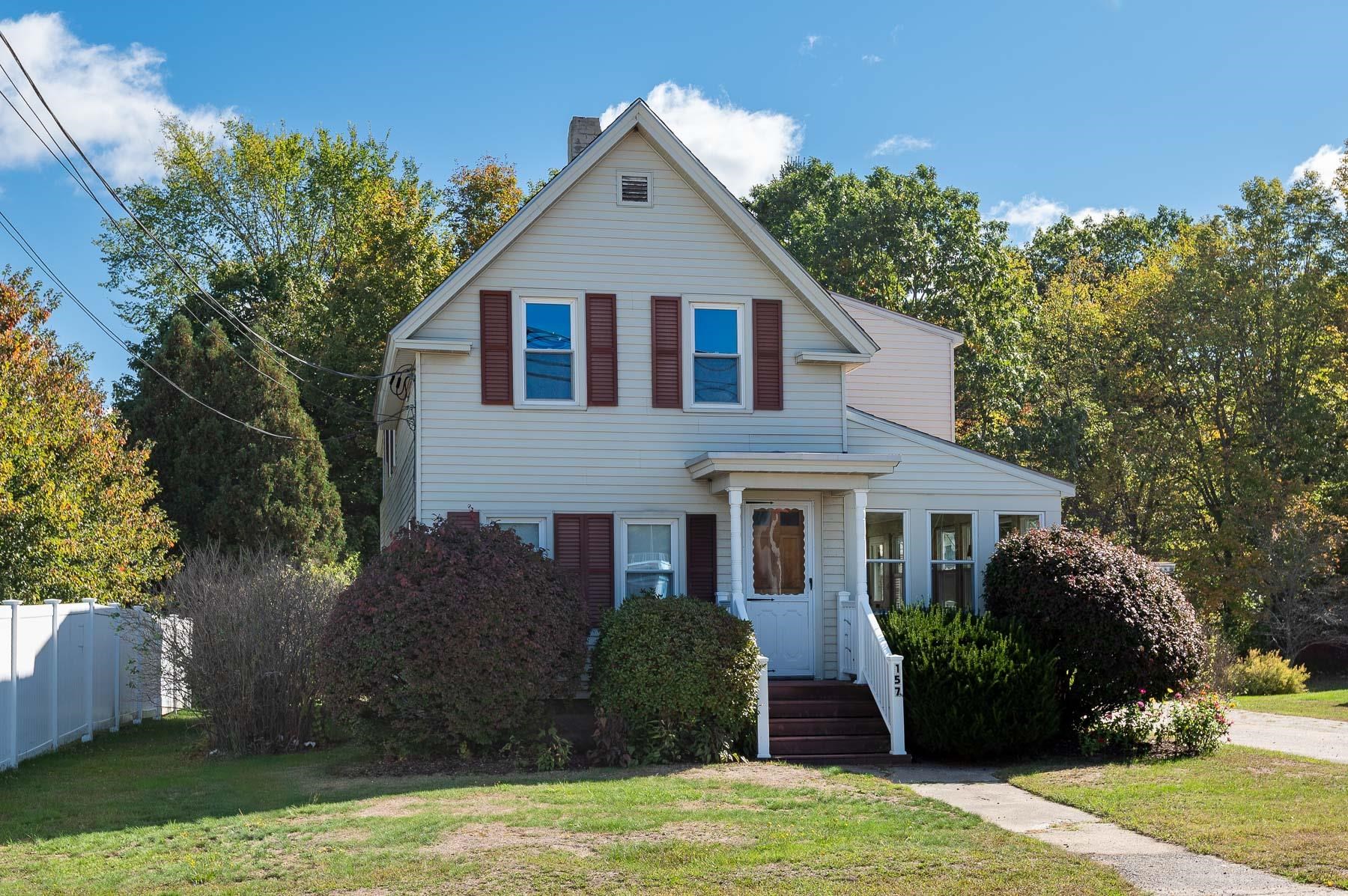 157 Wakefield Street Rochester, NH 03867 - Photo 1 of 34