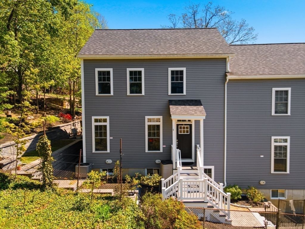 33 Charles Street, Unit 33 Watertown, MA 02472 - Photo 1 of 32