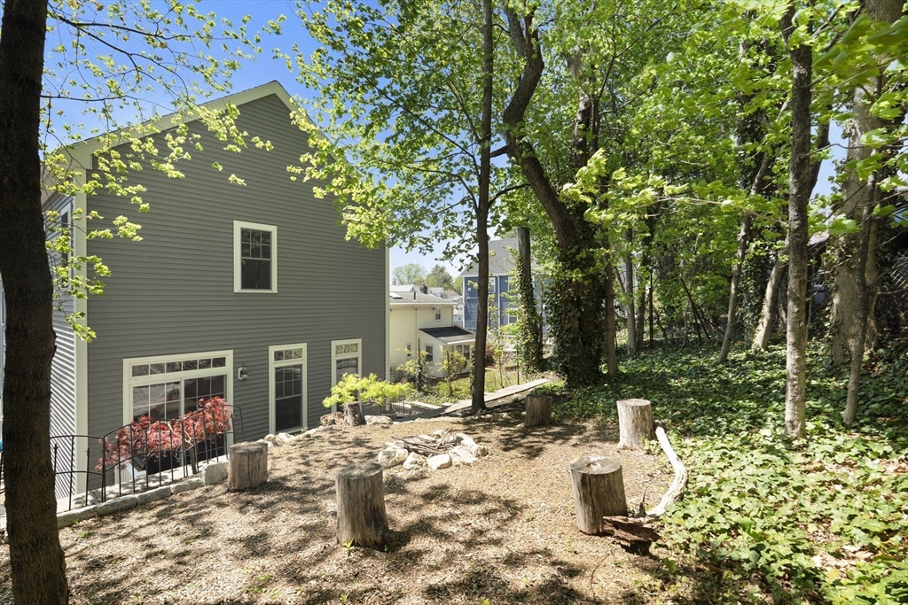 33 Charles Street, Unit 33 Watertown, MA 02472 - Photo 14 of 32