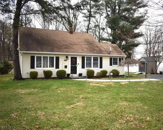 $489,000 | 29 Brookside Avenue, Pequannock, NJ 07444