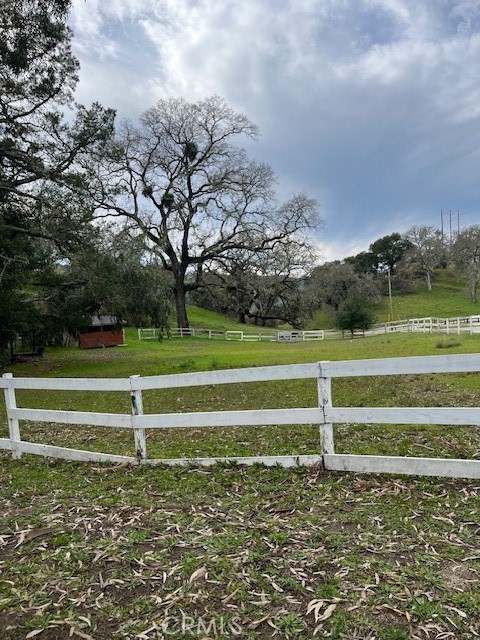 10905 Escondido Road Atascadero, CA 93422 - Photo 15 of 24