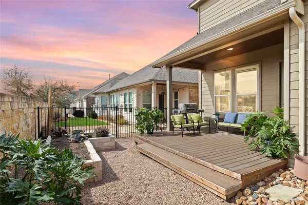 $3,100 | 132 Village Oak Drive, Austin, TX 78737