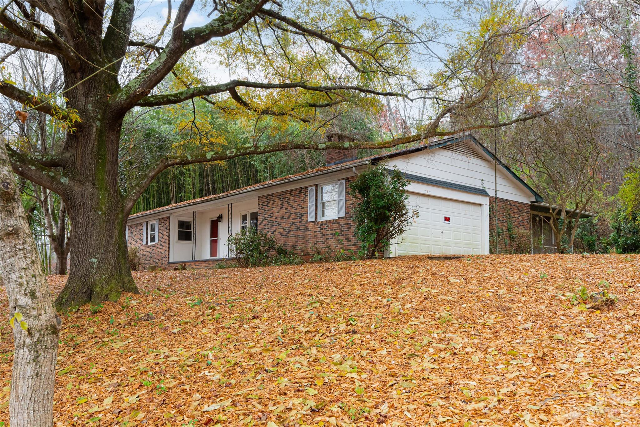 395 Golf Course Road Old Fort, NC 28762 - Photo 3 of 24 Gallery Image 3