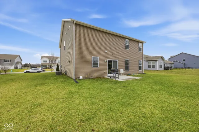 $427,000 | 8223 Morera Court, Indianapolis, IN 46237