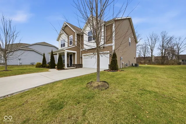 $427,000 | 8223 Morera Court, Indianapolis, IN 46237