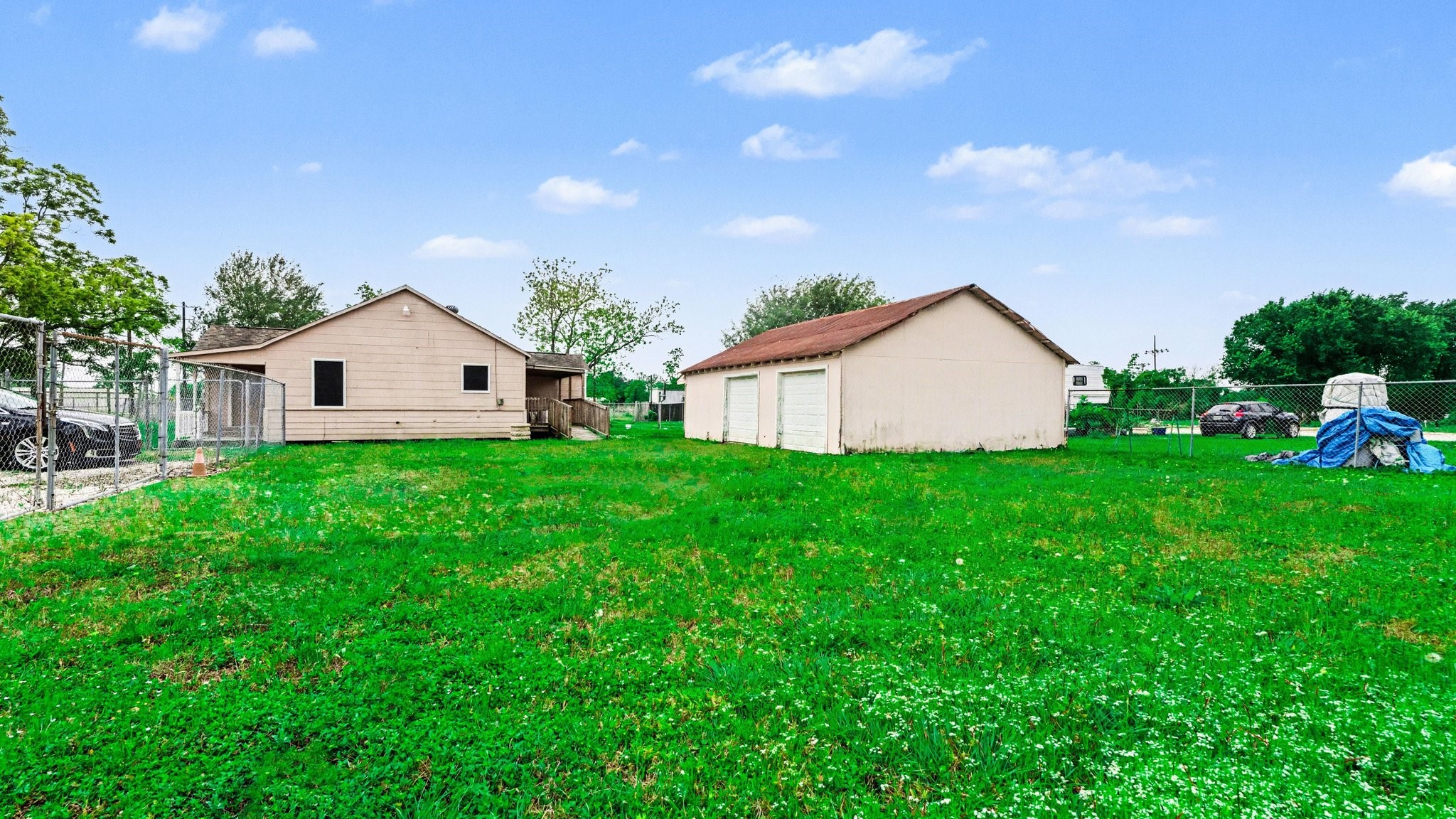 5615 John Martin Road Baytown, TX 77521 - Photo 4 of 27