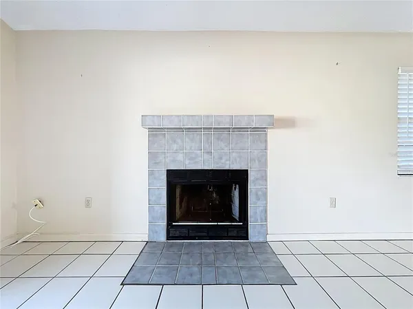 $1,900 | 4370 Sandhurst Drive, Orlando, FL 32817