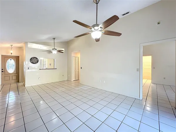 $1,900 | 4370 Sandhurst Drive, Orlando, FL 32817