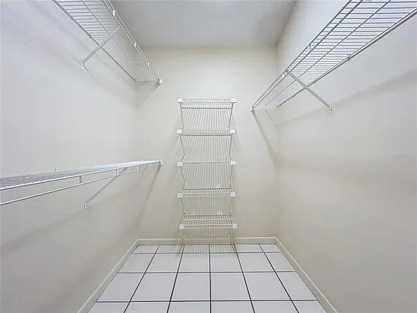 $1,900 | 4370 Sandhurst Drive, Orlando, FL 32817