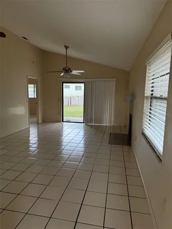 $1,900 | 4370 Sandhurst Drive, Orlando, FL 32817