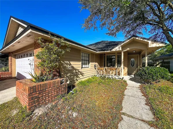 $1,900 | 4370 Sandhurst Drive, Orlando, FL 32817