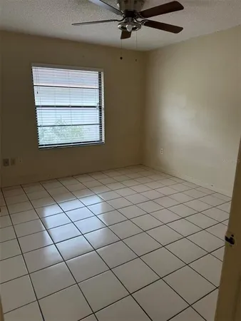 $1,900 | 4370 Sandhurst Drive, Orlando, FL 32817