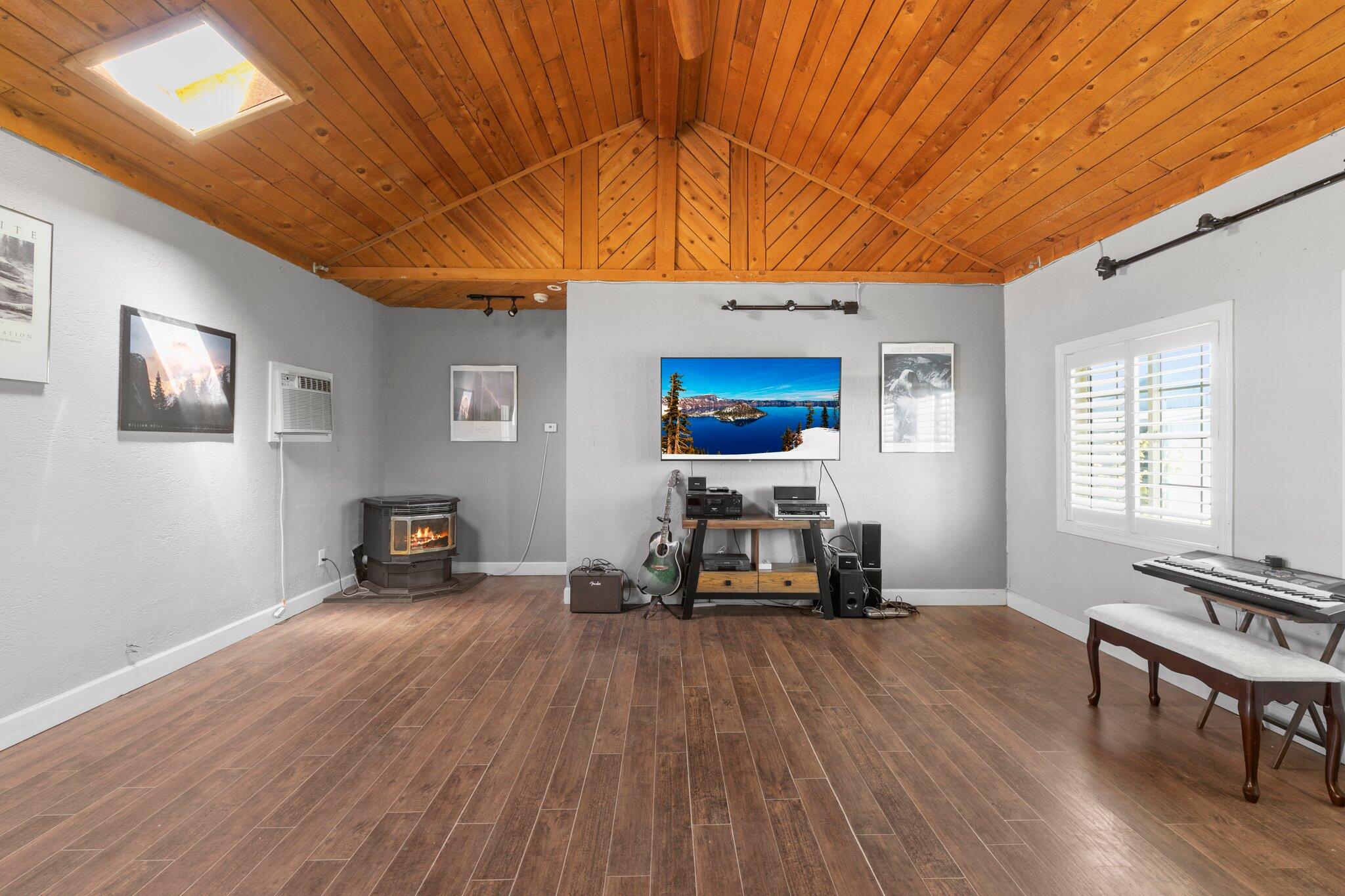 4446 Dodge Road White City, OR 97503 - Photo 24 of 41 24-web-or-mls-WCIM0209