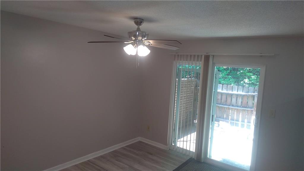 4701 Flat Shoals Road Union City, GA 30291 - Photo 7 of 23
