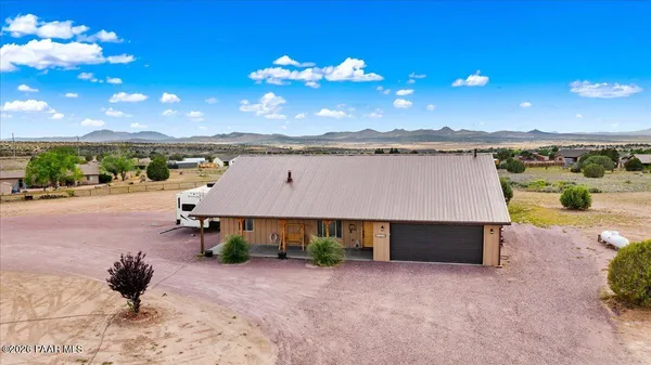 $740,000 | 24720 North Rj Way, Paulden, AZ 86334