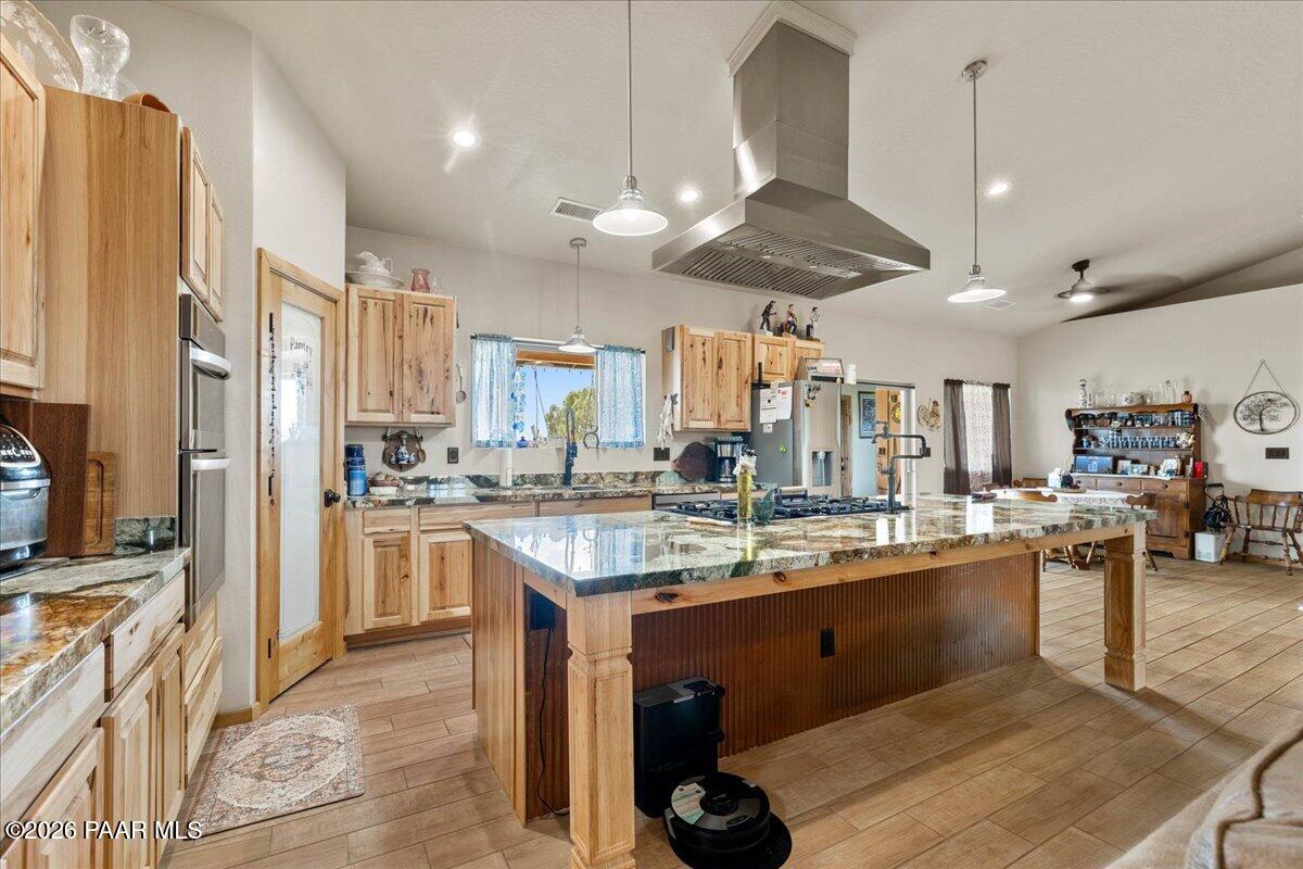24720 North Rj Way Paulden, AZ 86334 - Photo 13 of 46 13-Kitchen Area