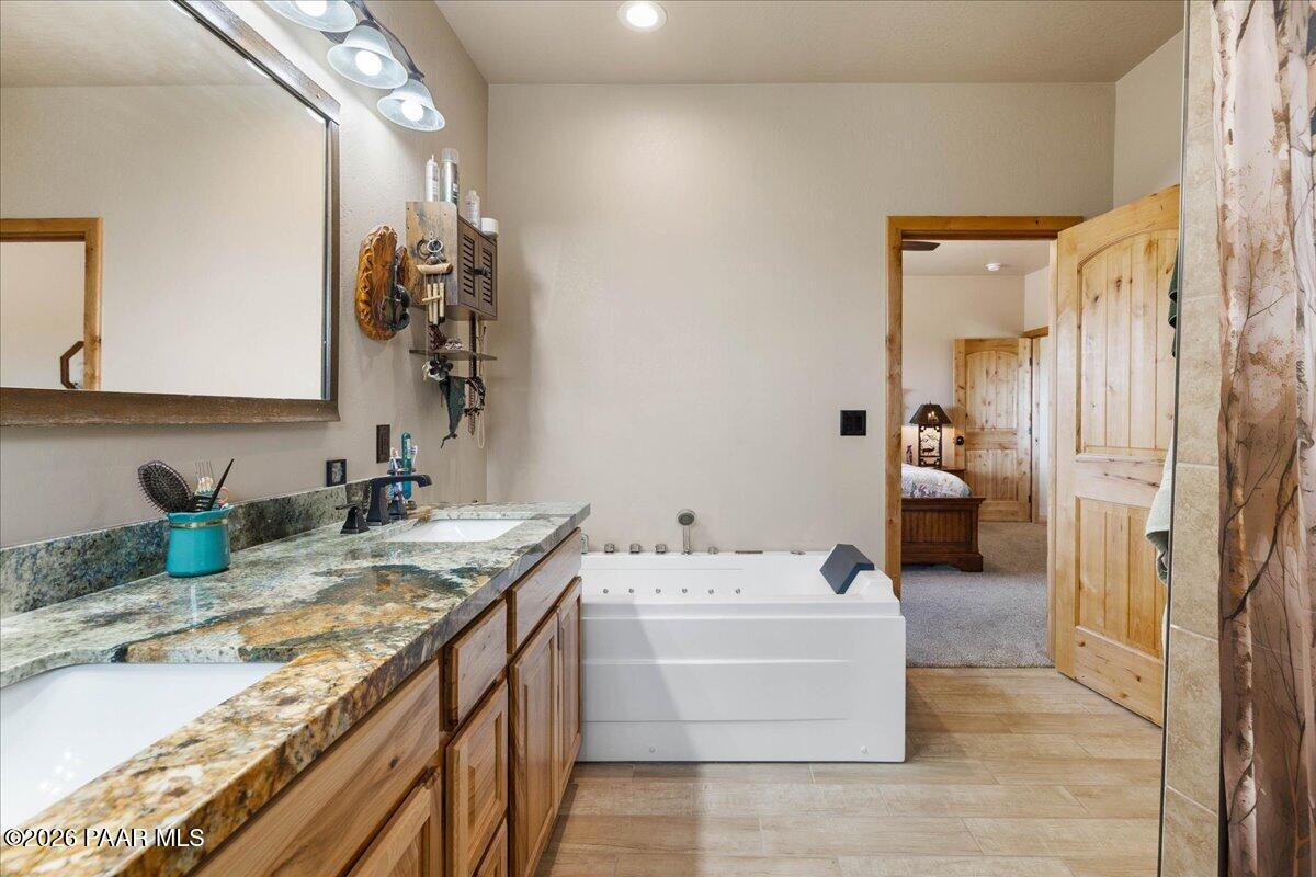 24720 North Rj Way Paulden, AZ 86334 - Photo 29 of 46 Primary bathroom