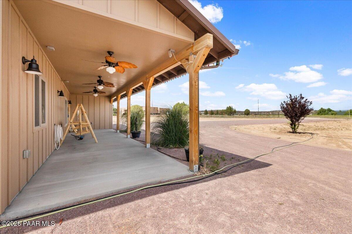 24720 North Rj Way Paulden, AZ 86334 - Photo 5 of 46 05-Front