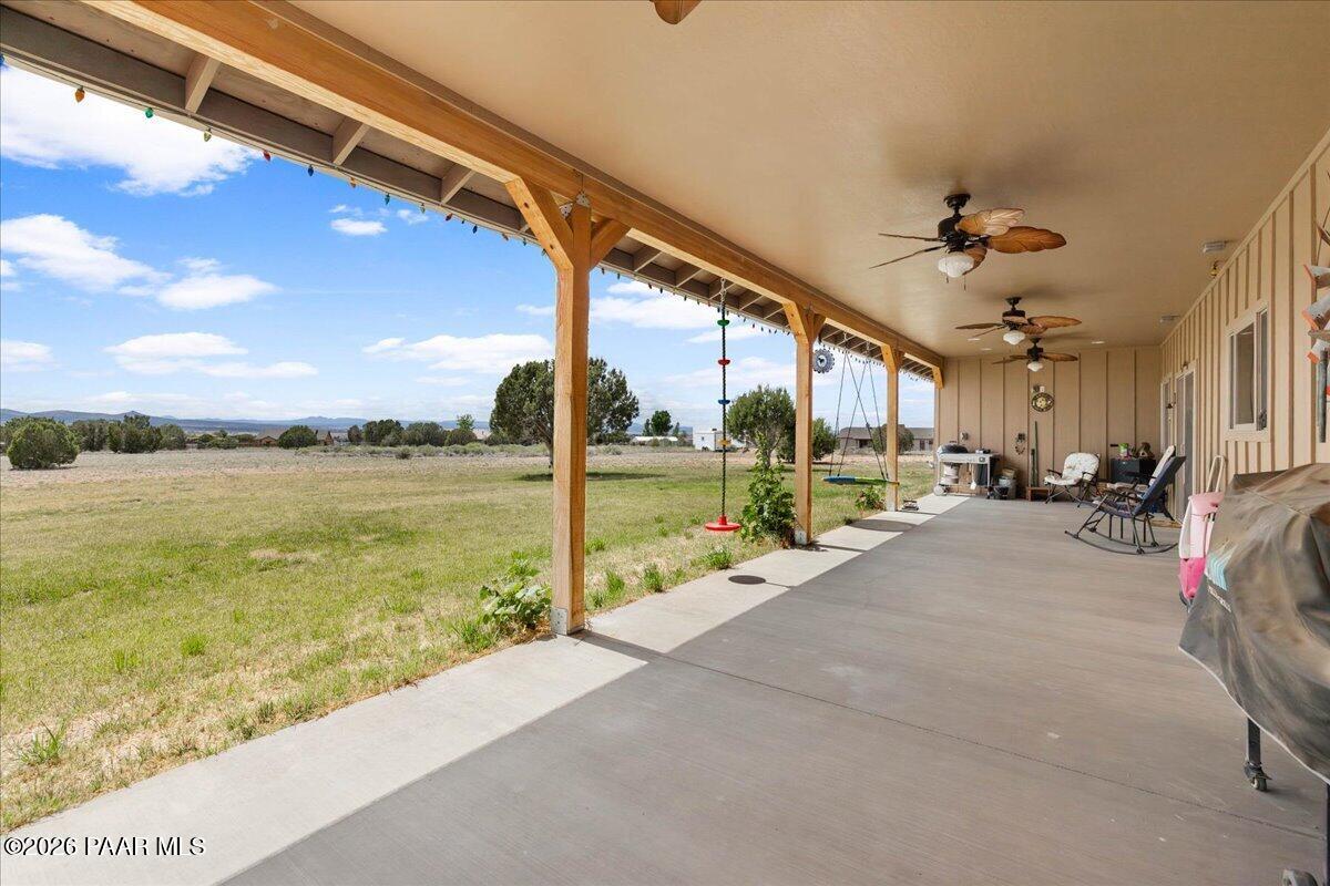 24720 North Rj Way Paulden, AZ 86334 - Photo 8 of 46 Back patio