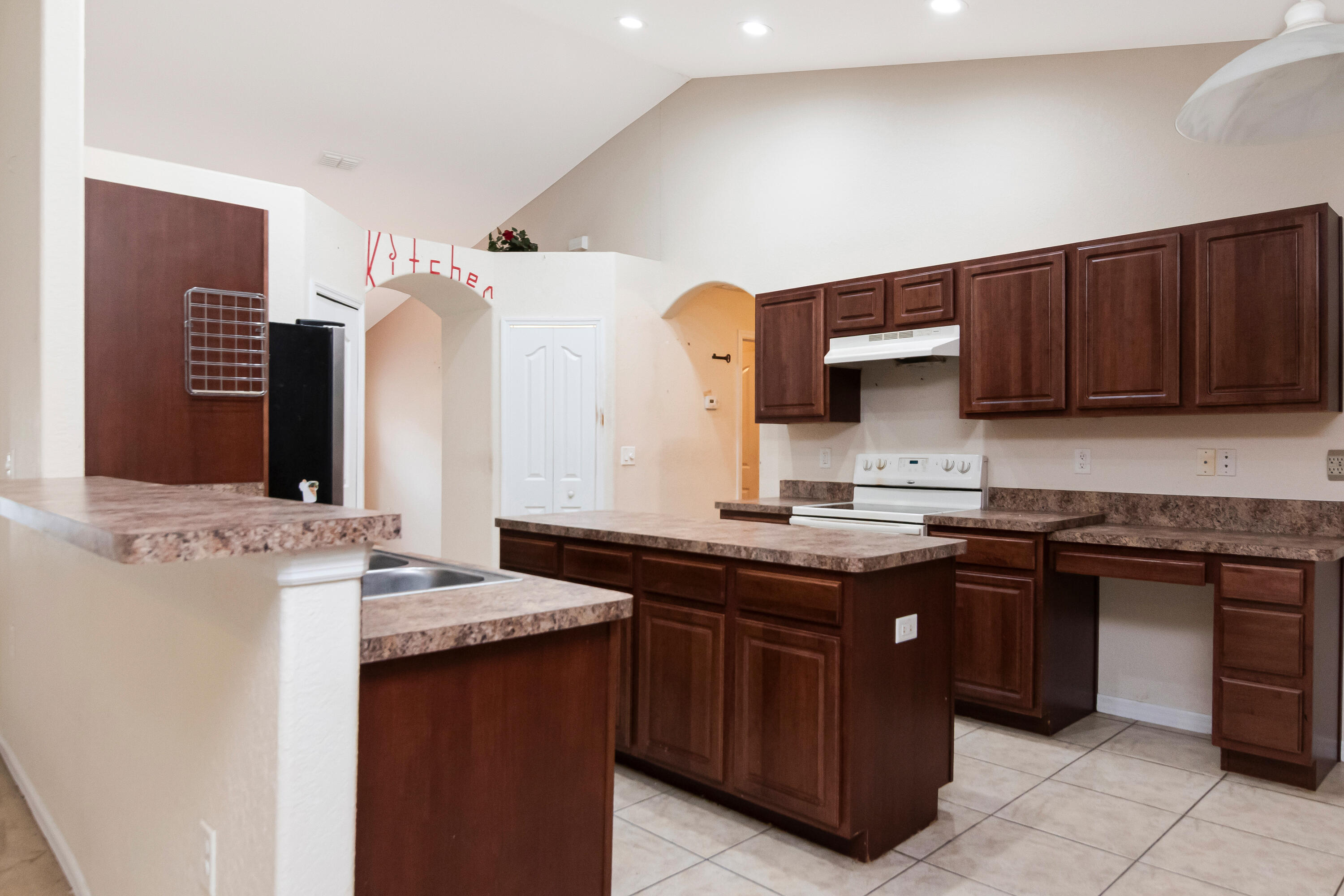 12276 Villa Road Spring Hill, FL 34609 - Photo 5 of 39 16-print-16 - kitchen