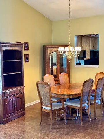 $274,900 | 97 West Essington Drive, Round Lake, IL 60073