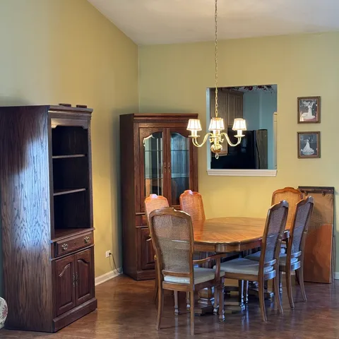 $274,900 | 97 West Essington Drive, Round Lake, IL 60073