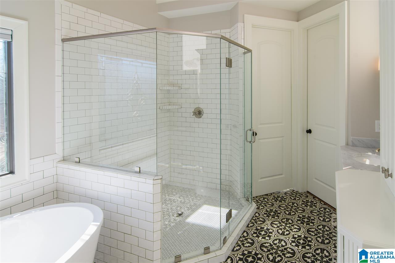 2014 Springhill Court Birmingham, AL 35242 - Photo 27 of 50
