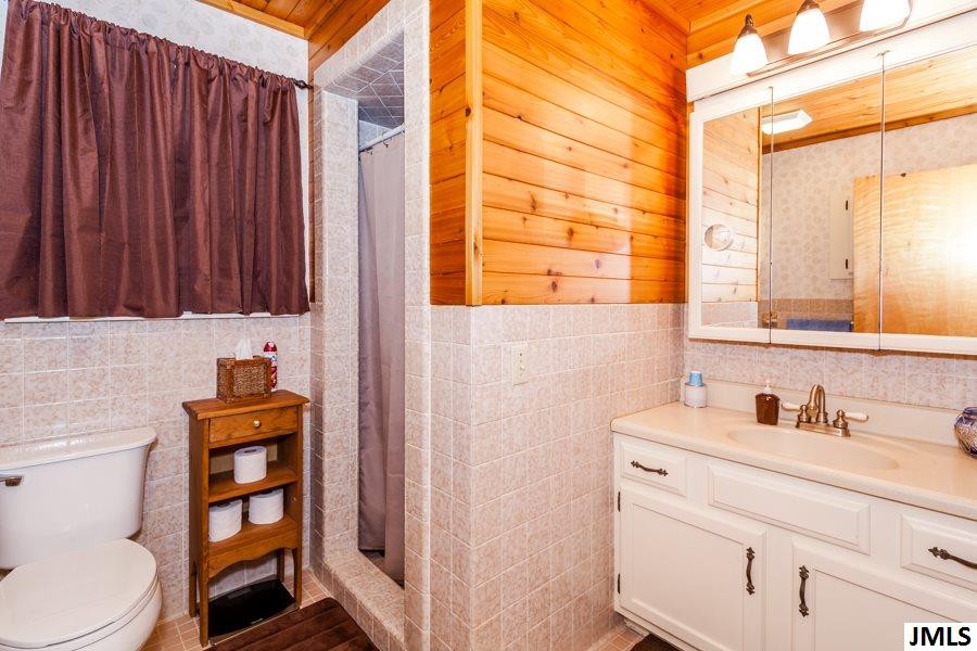 615 Blackman Road Jackson, MI 49201 - Photo 19 of 36 Photo 19