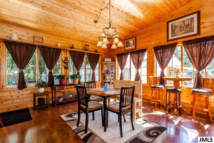 615 Blackman Road Jackson, MI 49201 - Photo 4 of 36 Photo 4