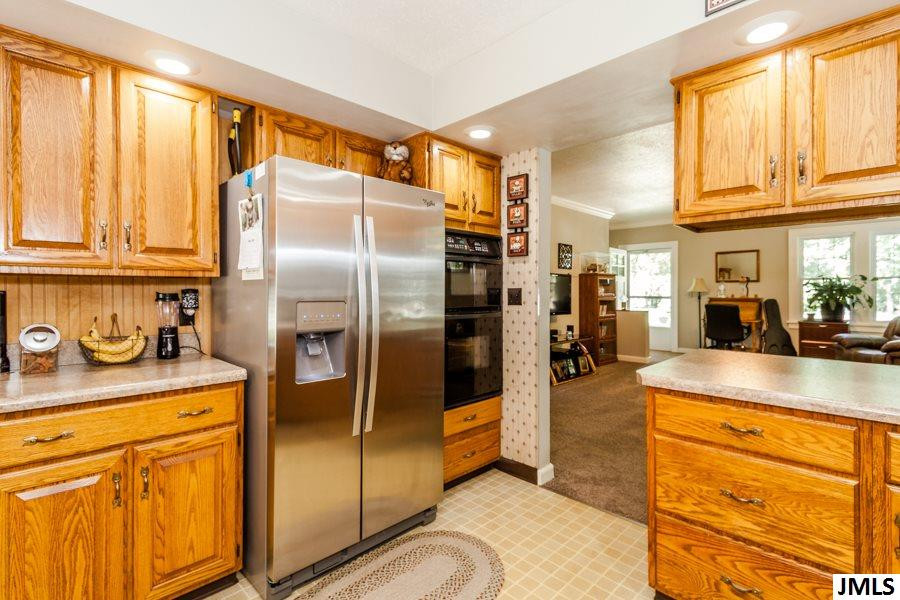 615 Blackman Road Jackson, MI 49201 - Photo 9 of 36 Photo 9