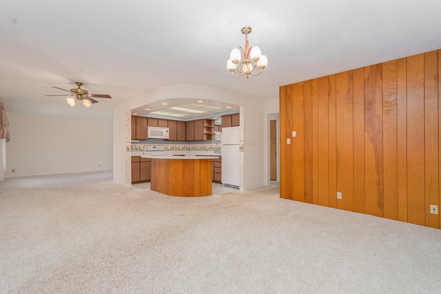 490 East Southmor Road Morris, IL 60450 - Photo 4 of 21
