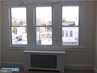 94 Lamport Road Upper Darby, PA 19082 - Photo 6 of 9