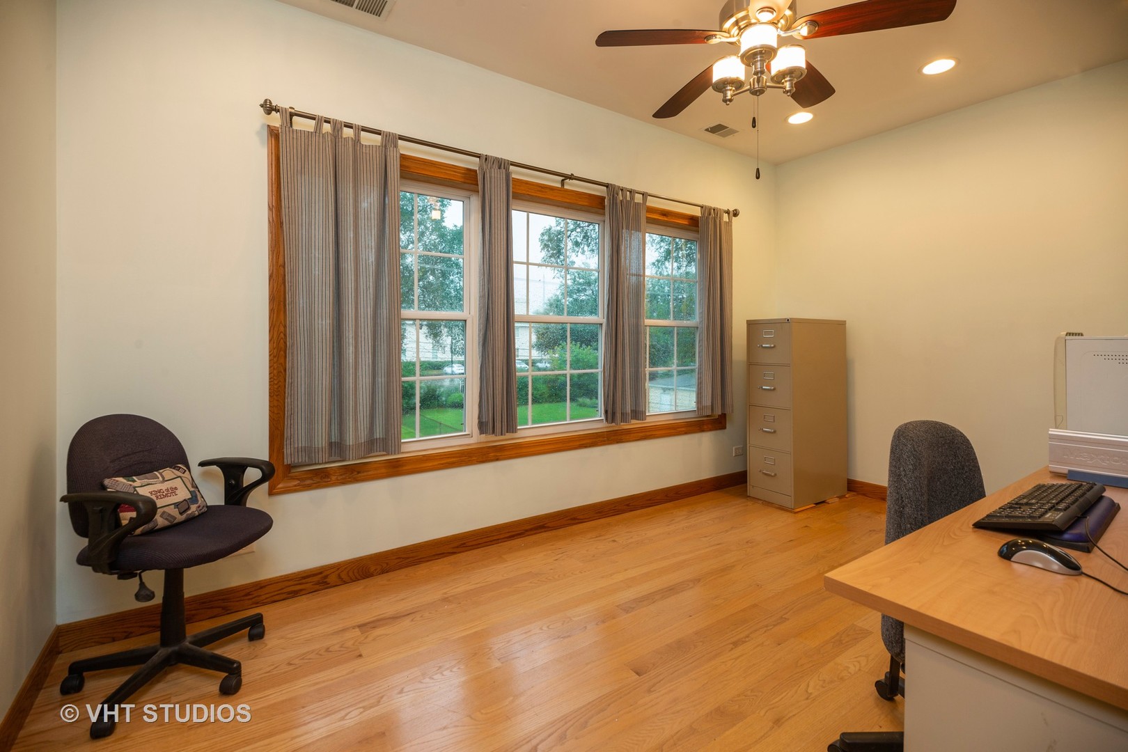 3105 Patton Drive Des Plaines, IL 60018 - Photo 16 of 27 a view of a workspace with furniture and a window