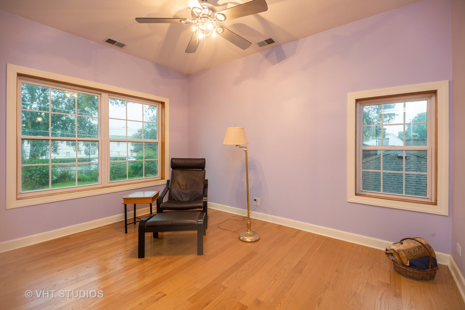 3105 Patton Drive Des Plaines, IL 60018 - Photo 17 of 27 a living room with furniture and a window