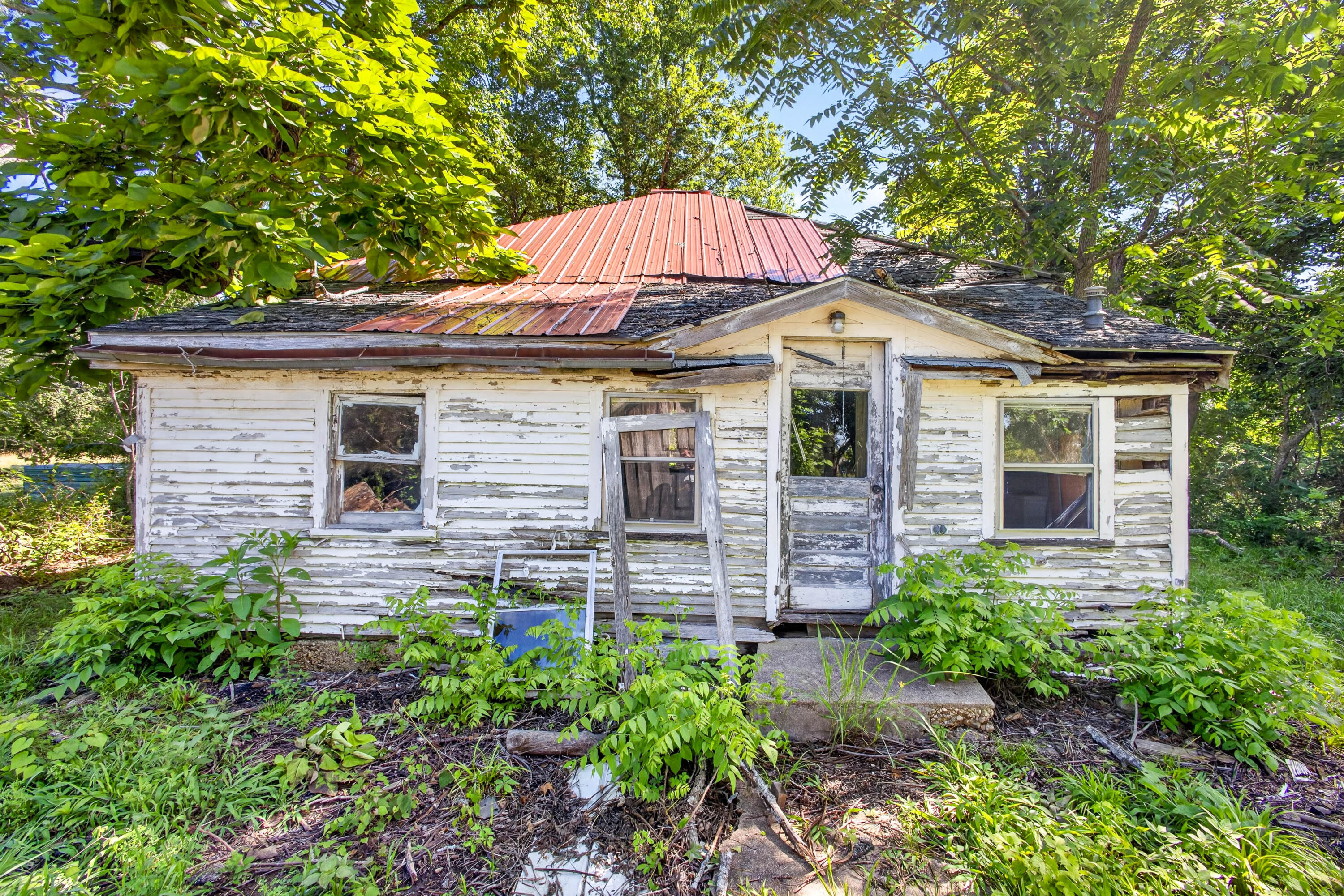 1424 Chadwick Road Chadwick, MO 65629 - Photo 54 of 61 1424 Chadwick Farm House-7